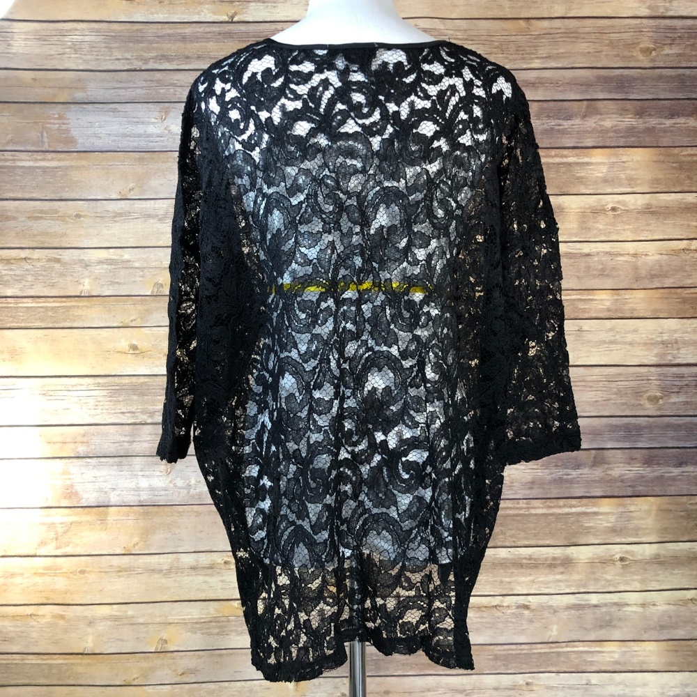 Alberto Makali Sheer Black Floral Lace Blouse - Picture 2 of 7
